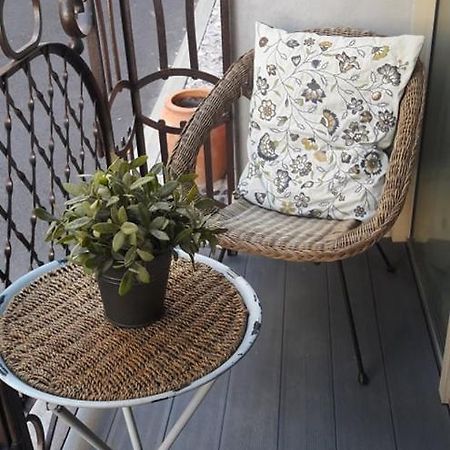 Joli Loft Dans Village Pittoresque Peret Ngoại thất bức ảnh